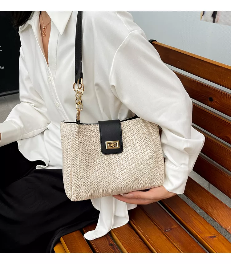 Popular Straw Woven Shoulder Bag with Buckle BAXI6075