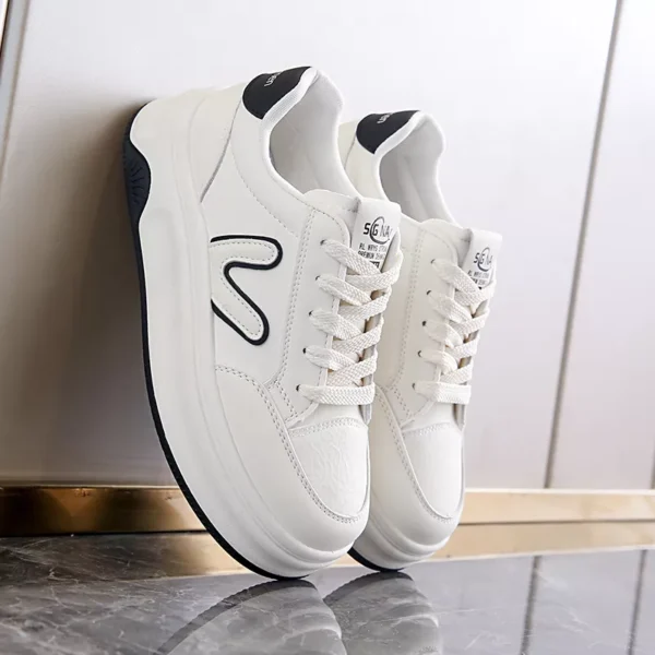 Low-top skate shoes, white sneakers, sports casual women's shoes 8513