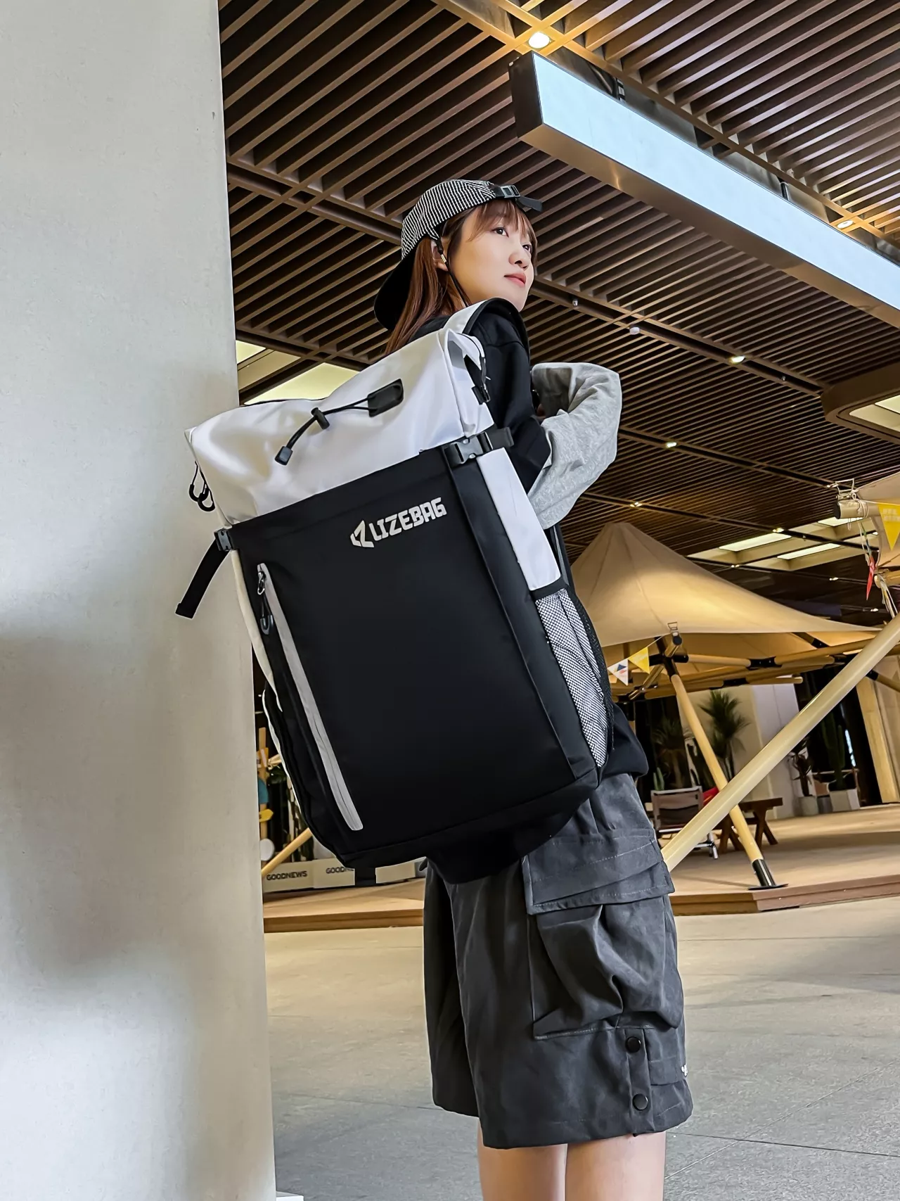 LIZEBAG travel backpack RF304