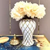Electroplated Temple Jar – Ceramic European – style Flower – inserting Vase, a Light – luxury Handicraft Ornament for Decoration